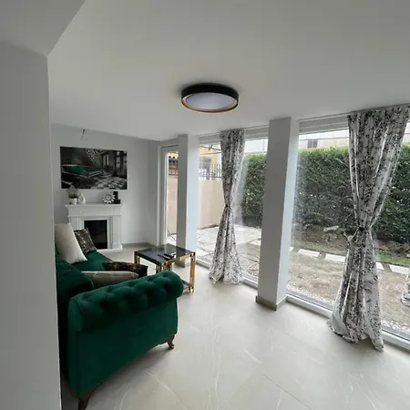 Lux Garden Koper